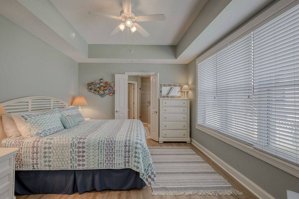 Ganze Wohnung, Ein Wow! Ursprüngliches, privates Surf / Sand-Luxusleben am Meer. . 5 Minuten. nach St Aug. in Vilano Beach, St. Johns County