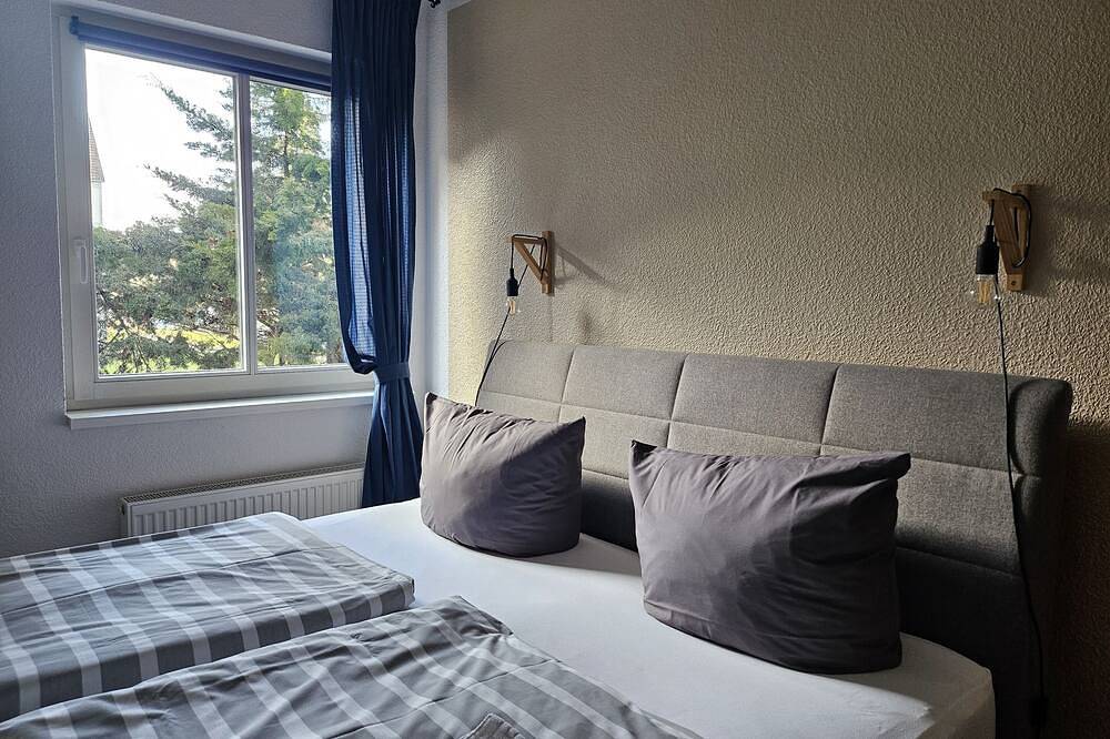 Ganze Wohnung, Einraum-Apartment mit Küchennische in Rheinsberger See, Rheinsberg