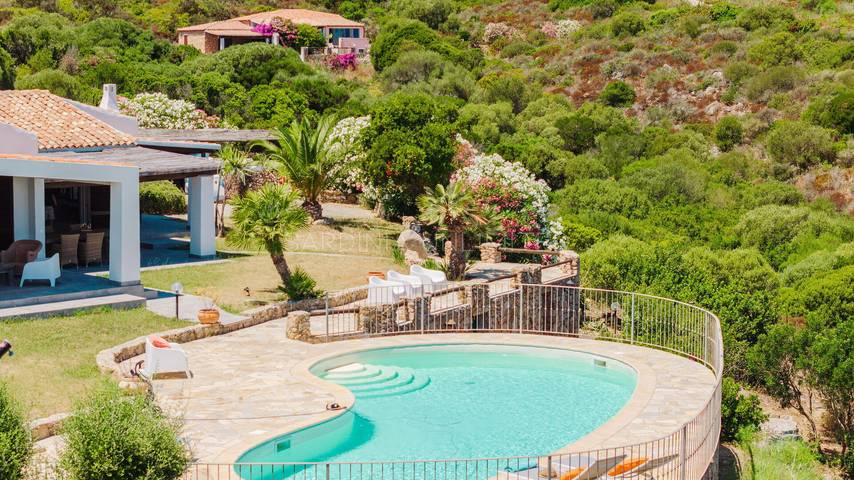 Villa per 8 persone, con giardino a Santa Teresa Gallura