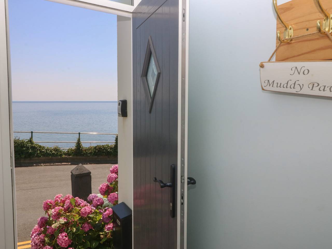 Captain's Rest in Criccieth, Gwynedd