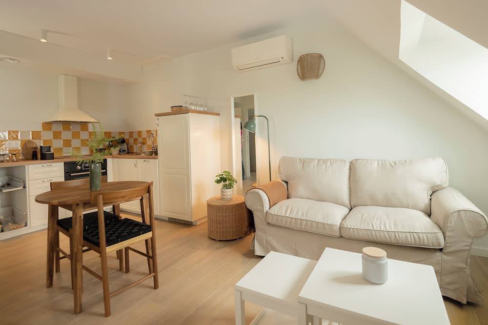Apartamento entero, Apartamento tipo loft con balcón en el Barrio de Monachil in Barrio de la Vega, Monachil
