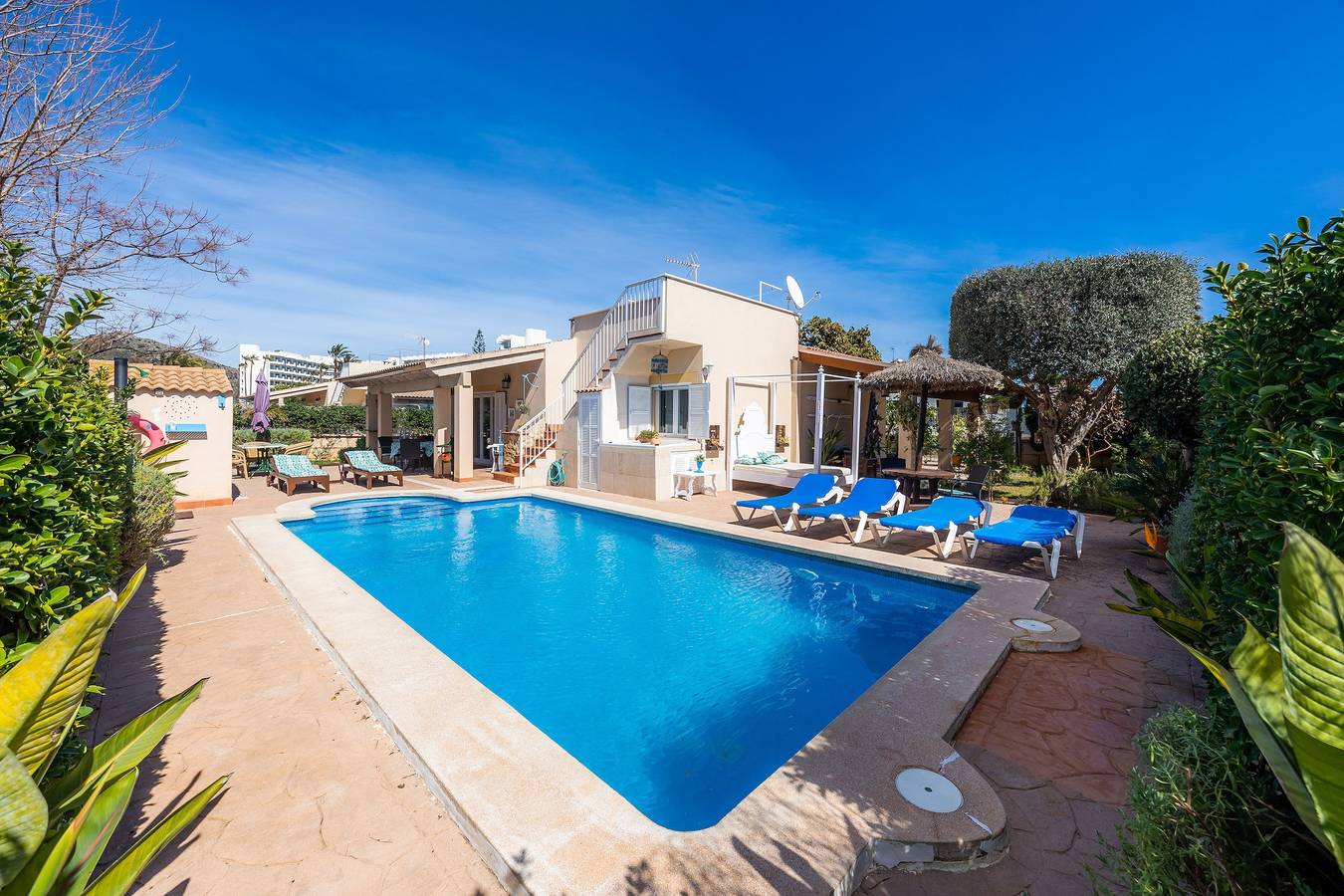 Villa "Can Content" mit privatem Pool, privater Terrasse und Wlan in Playa de Muro, Muro