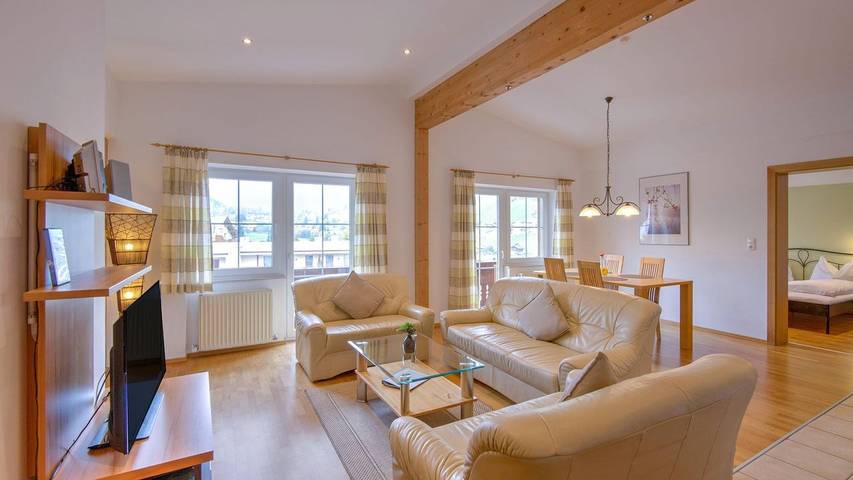 Appartement voor 4 personen, met balkon en sauna in Niederau