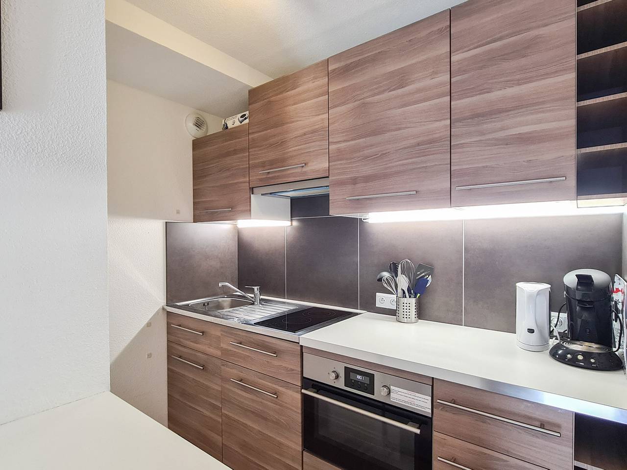Gehele studio, Modern Studio with Balcony, Near Slopes & Shops in Flaine, Arâches-la-Frasse