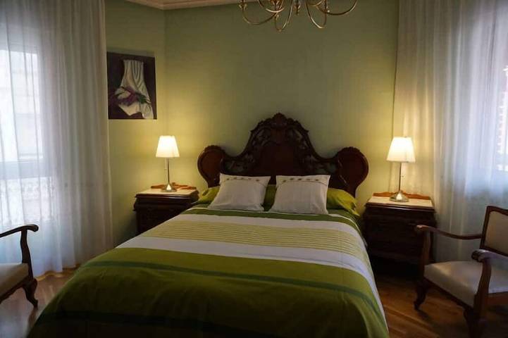 Gîte pour 6 personnes, avec Balcon à León - 4