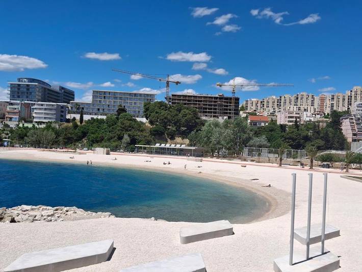 Gîte pour 2 personnes, avec terrasse et vue à Split - 3