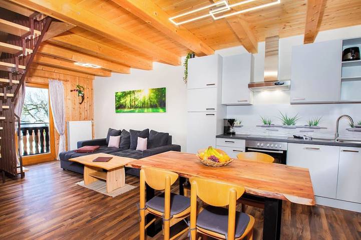 Ferienhaus für 6 Personen, mit Balkon und Garten, mit Haustier