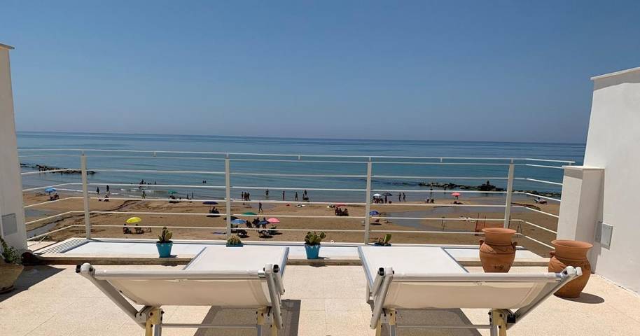 Casa vacanza per 4 persone, con Balcone e Terrazza nonché Panorama a Donnalucata