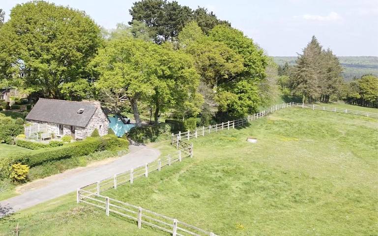 Location de vacances pour 3 personnes, avec jardin et vue à Paimpont - 2