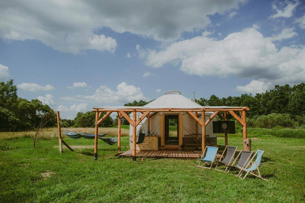 Tent in Łomnica, Sudety (Polska)