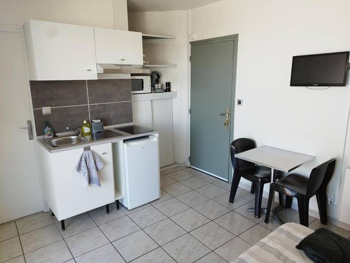 Gîte pour 2 personnes, avec balcon et vue dans Plage Lydia - 3