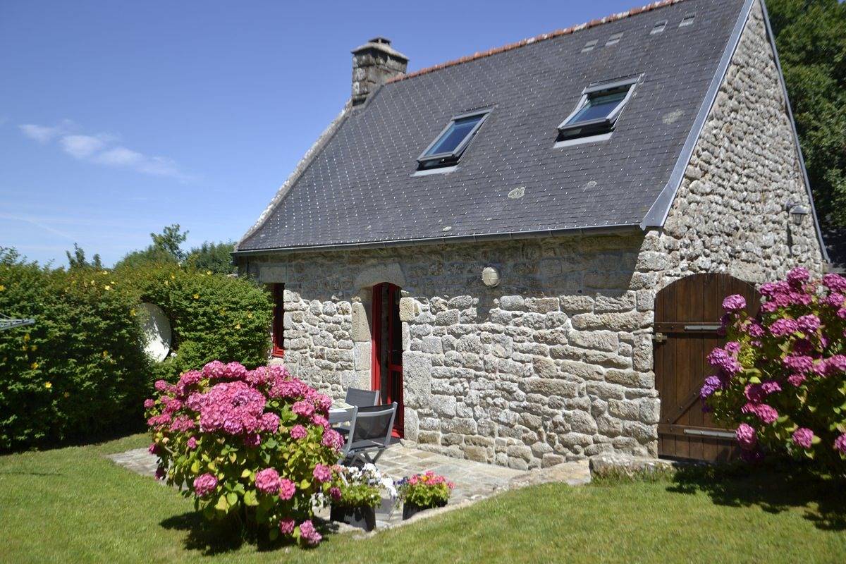 Casa de huéspedes para 2 personas con jardín in Locronan, Iroise