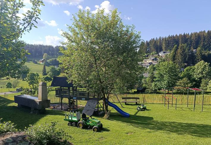 Ferienwohnung für 5 Personen, mit Garten - 1