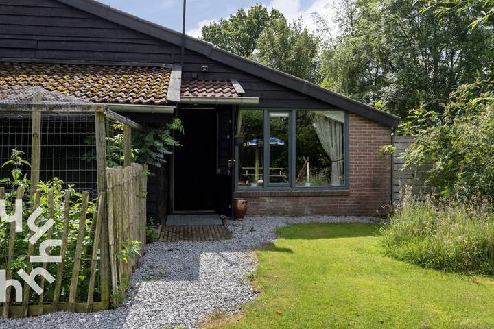 Studio für 4 Personen, mit Terrasse und Garten, mit Haustier