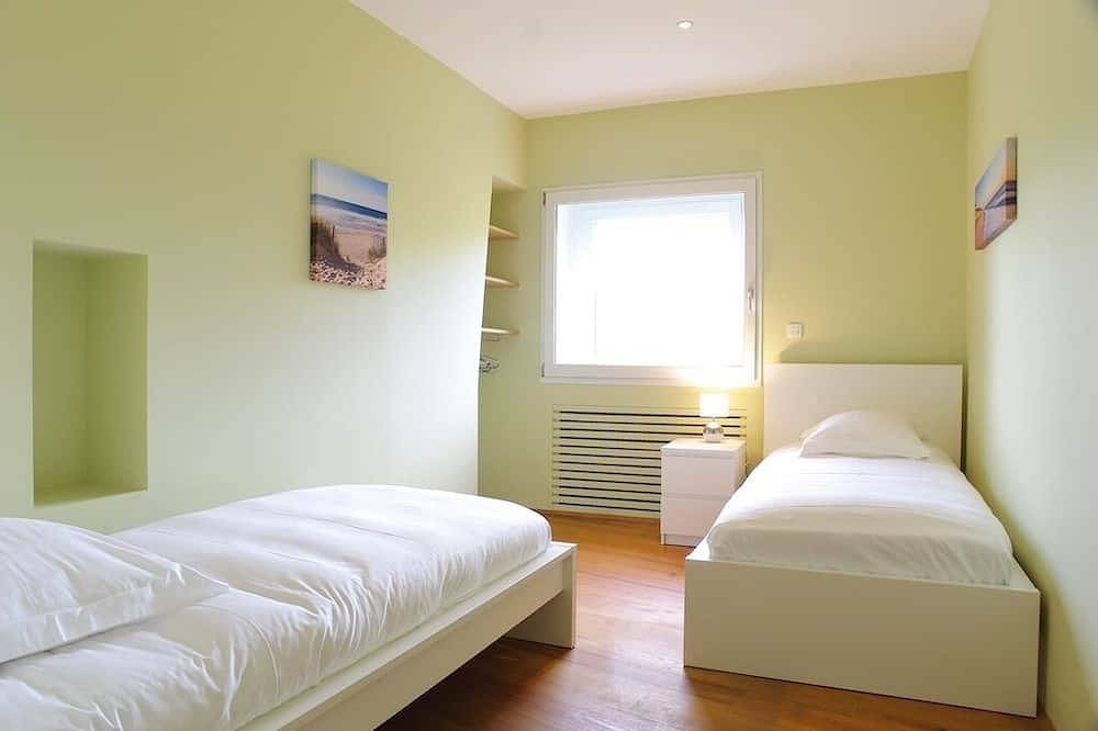 Appartement entier, Château - Vaste appartement 175 m2 avec 4 chambres et terrasse in Bordeaux, Région de Bordeaux