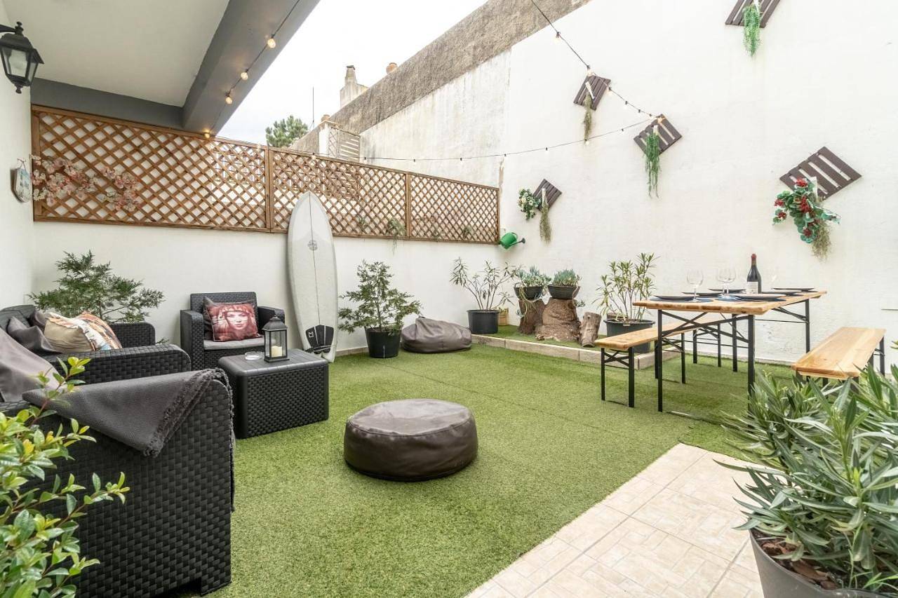 Four-Bedroom House in Praia da Areia Branca, Lourinhã