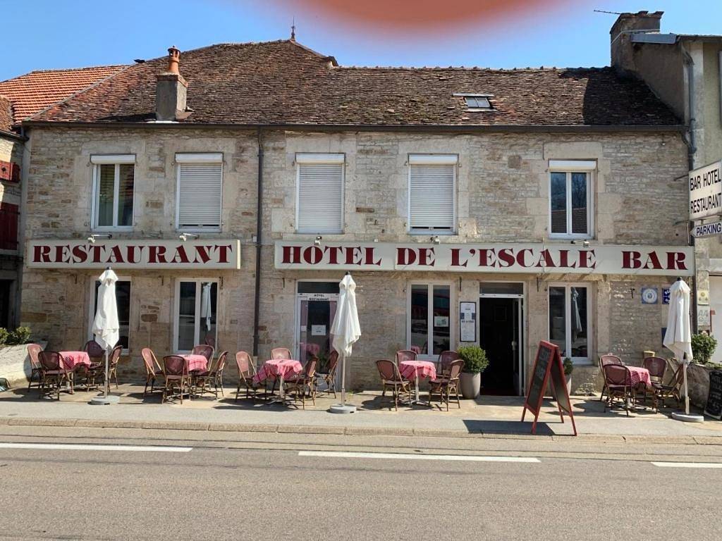 Double Room with Shared Toilet in Longeau-Percey, Haute-Marne