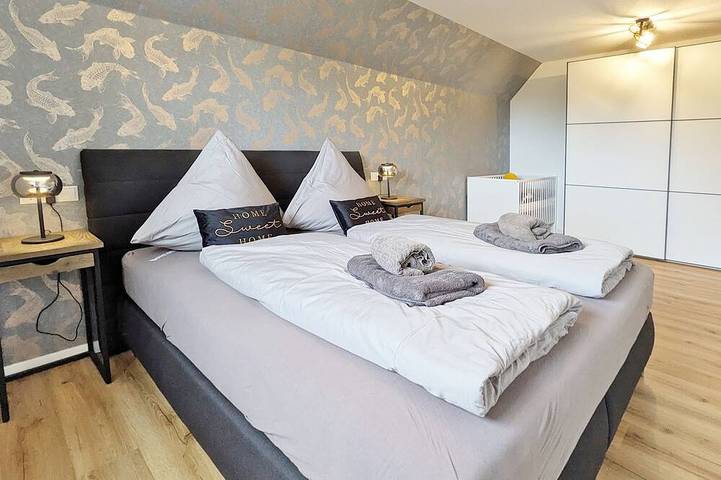 Ferienhaus für 8 Personen, mit Terrasse und Sauna sowie Garten in Carolinensiel - 3