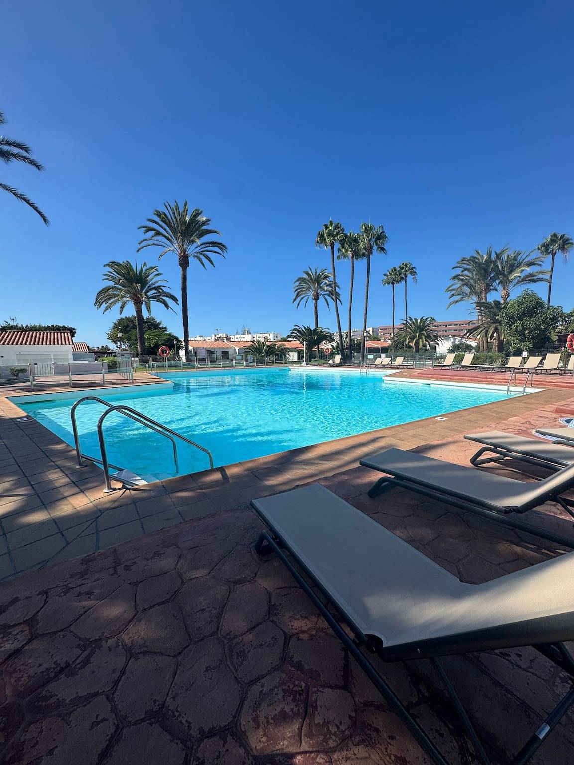 Ganze Wohnung, Ferienwohnung 'Los Porches K29' mit Gemeinschaftspool, privater Terrasse & Wlan in Maspalomas, San Bartolomé de Tirajana