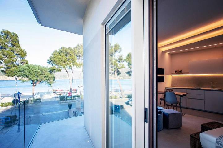 Ferienwohnung für 2 Personen, mit Balkon und Ausblick in Marina di Campo - 4
