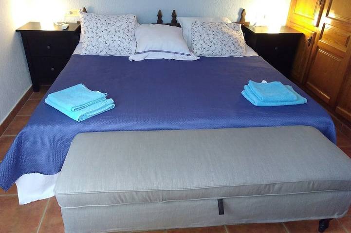 Appartement entier, Appartement avec terrasse ensoleillée et vue mer in Rincón de la Victoria, Costa del Sol