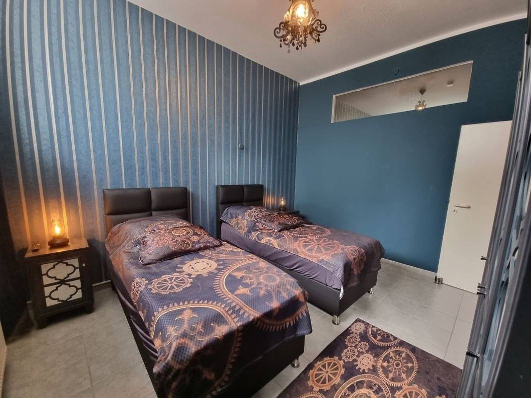 Ganze Ferienwohnung, Retroversum Themen-Ferienwohnung in Bad Oeynhausen, Weserbergland