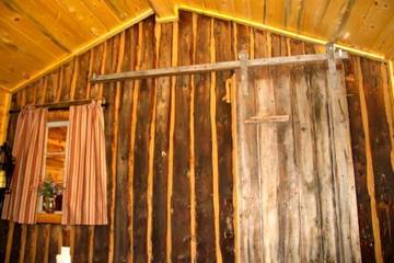 Log Cabin for 2 Guests in Grand Lake, Grand County, Picture 4