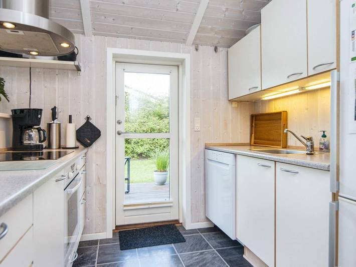 Ferienhaus für 6 Personen, mit Terrasse und Garten in Pøt Strandby - 4