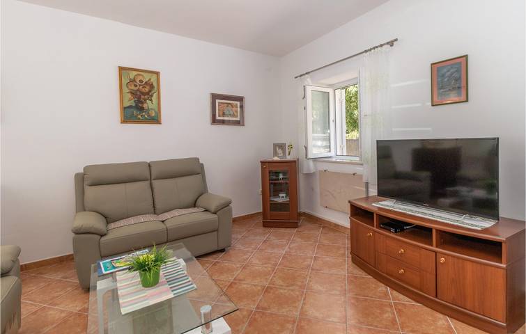 Gemütliche 1-Zimmer-Wohnung mit Terrasse, in der Nähe der Küste und des Stadtzentrums in Povile, Primorje-Gorski Kotar