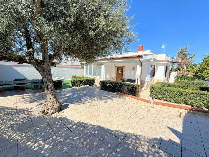 Casa vacanza per 6 persone, con giardino e panorama - 1