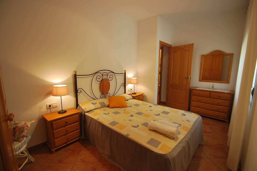 Finca rustico en los montanas con piscina privada, con vistas preciosas, aire ac in Bárig, Costa de Valencia