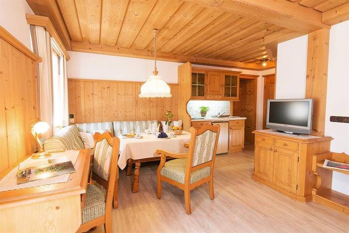 Ferienwohnung für 2 Personen, mit Terrasse und Garten im Kleinwalsertal - 4