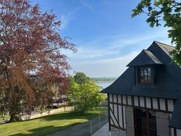 Gîte pour 4 personnes, avec vue et jardin, animaux acceptés à Villequier