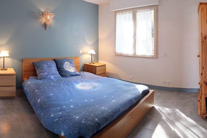 Location de vacances pour 8 personnes, avec jacuzzi ainsi que jardin et terrasse dans Plage du Platin - 3