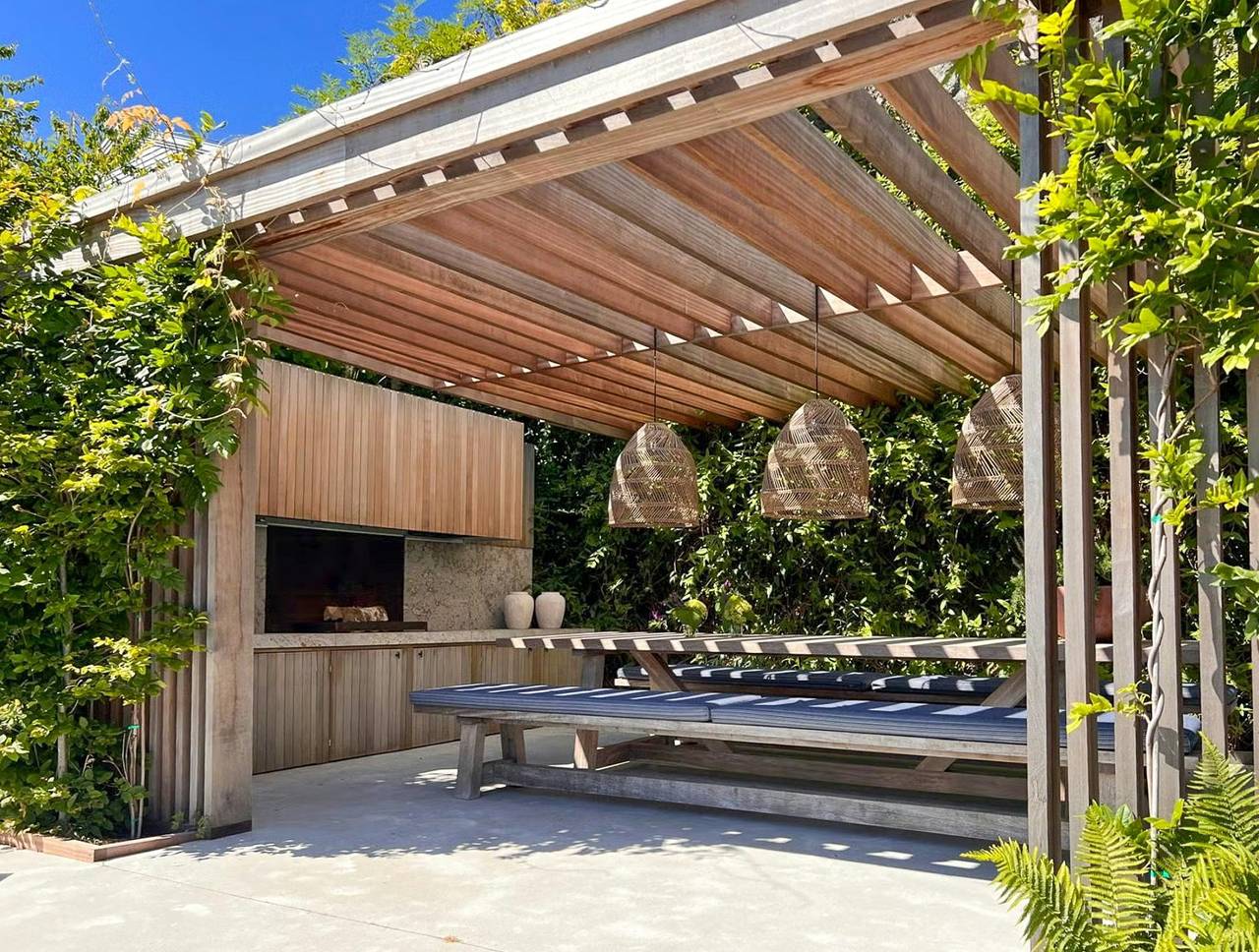 Sørland-hytte med båtbrygge ved Gamle Hellesund in Lillesand 