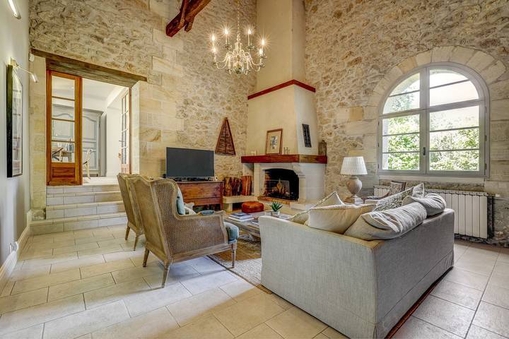 Location de vacances pour 10 personnes, avec terrasse et jardin à Puisseguin - 4