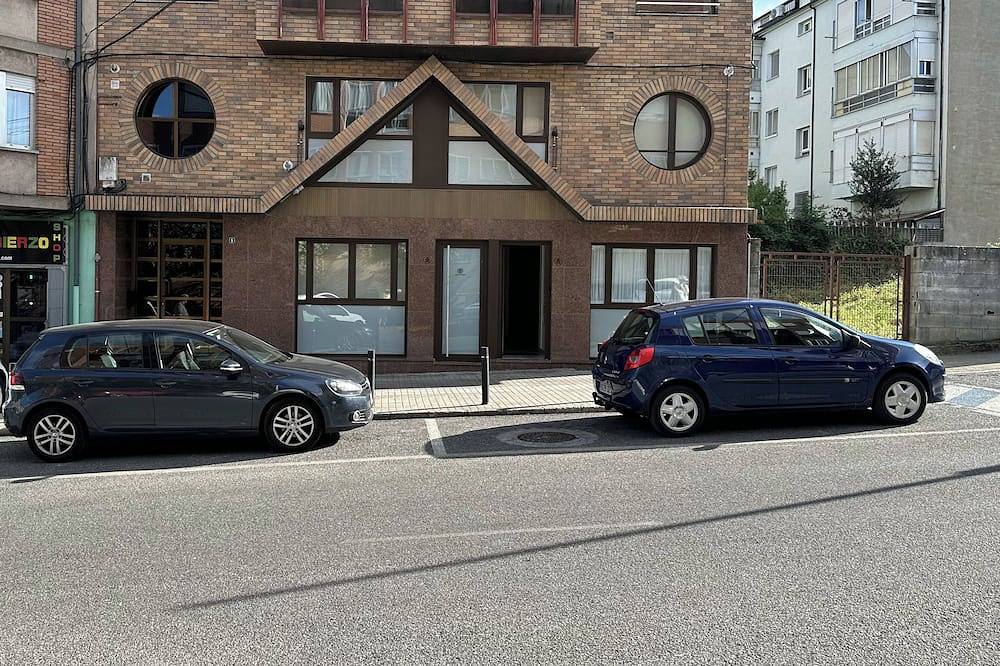 Appartement entier, La Herencia B. Fully equipped duplex. in Ponferrada, El Bierzo