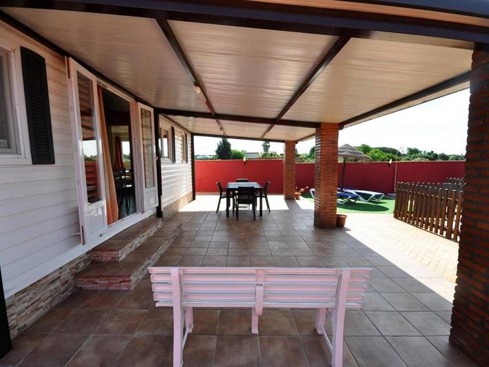Camping pour 5 personnes, avec jardin et piscine ainsi que terrasse et vue, animaux acceptés à Conil de la Frontera - 2