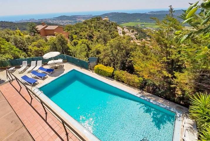 Casa rural para 10 personas, con Terraza y Jardín en Santa Cristina de Aro - 4