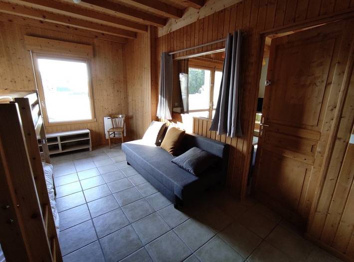 Gîte pour 8 personnes, avec jardin et terrasse à Chapelle-des-Bois - 3