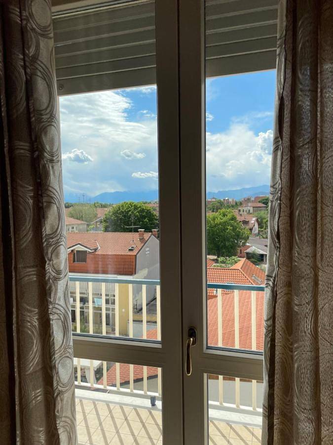 Appartamento per 3 persone, con Balcone e Terrazza nonché Panorama a Nichelino
