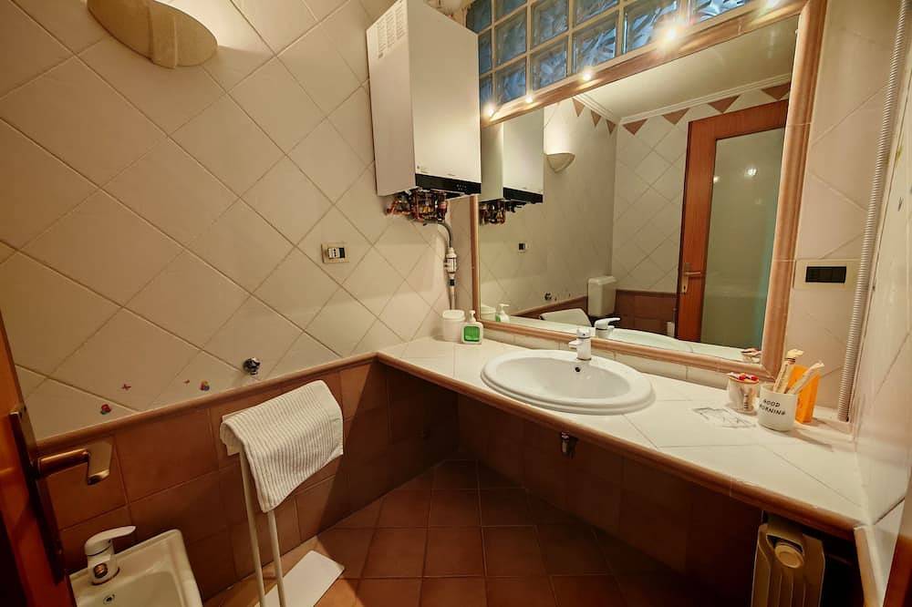 Apartamento entero, Casa Vacanza Emma, a cozy apartment in the historic center of Monfalcone, in Monfalcone, Carso