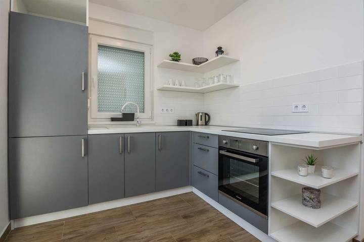 Ferienwohnung für 4 Personen, mit Balkon/Terrasse und Terrasse, mit Haustier auf Vir - 4