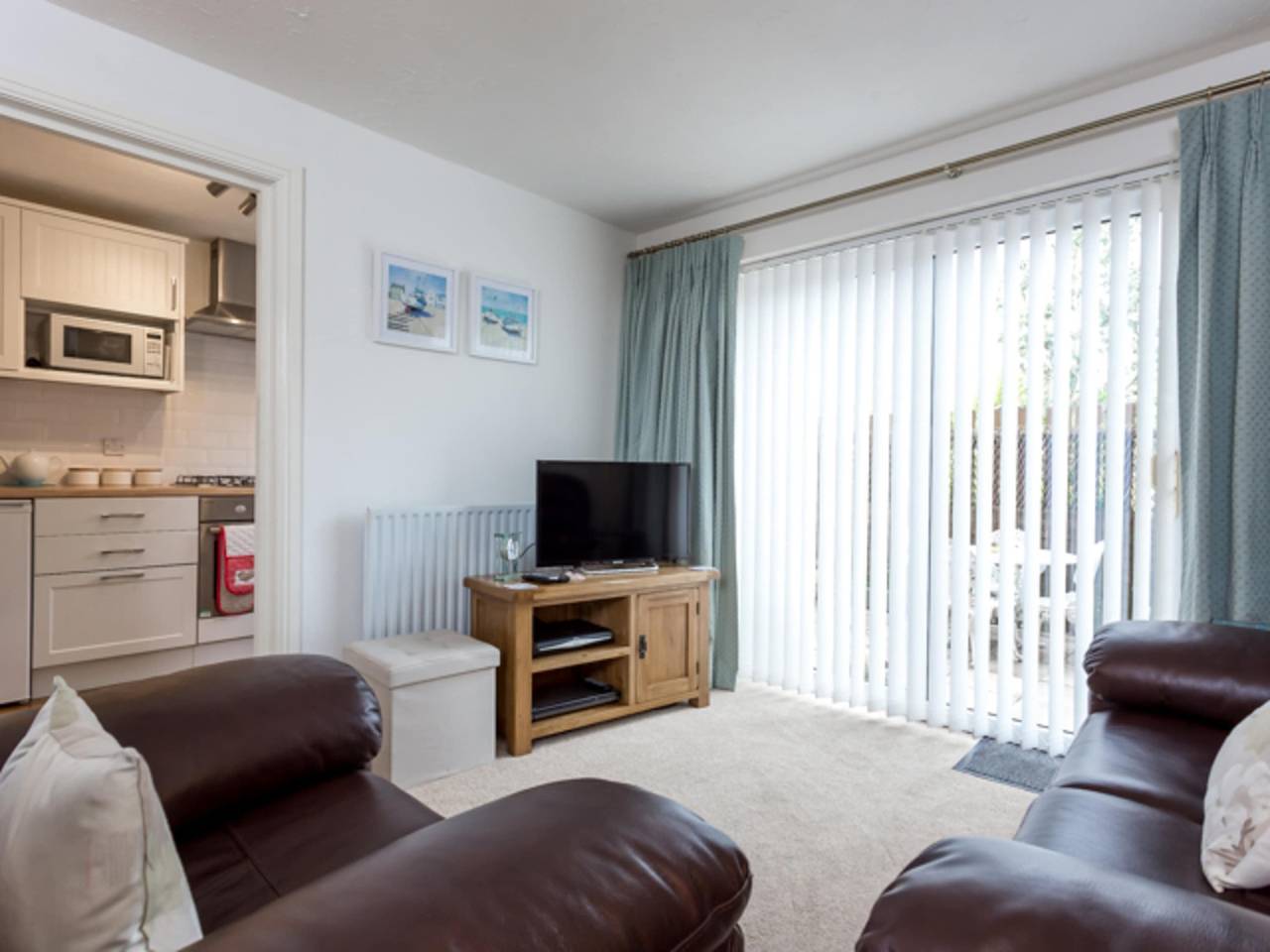 Entire apartment, Sandpiper - Moments from Baiter Park in Poole, Poole Harbour