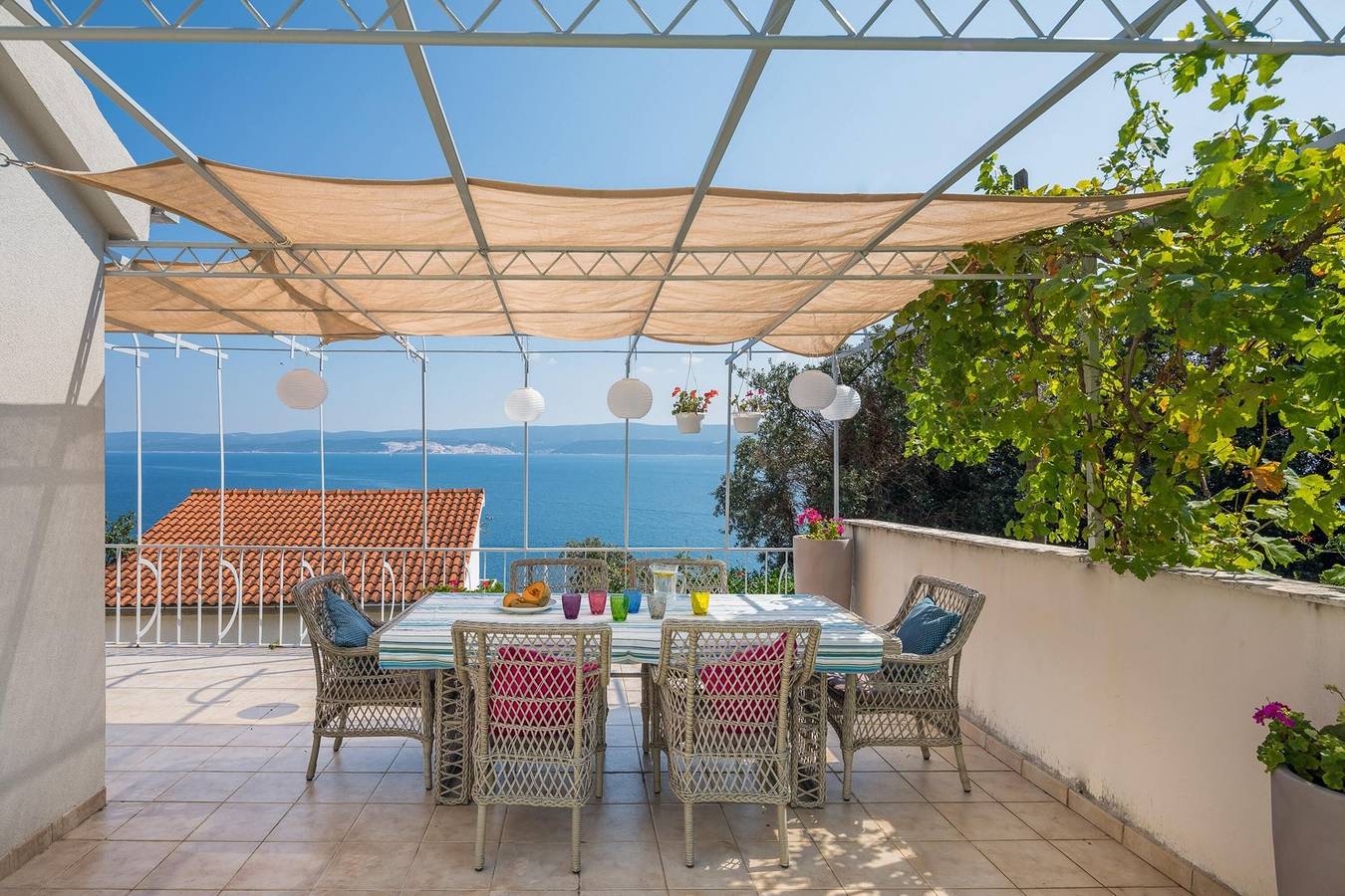 Familienfreundliche Unterkunft in Stanici, Omis-Riviera