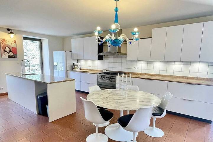 Château pour 30 personnes, avec jardin en Ardèche - 3