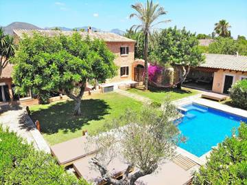 Villa in Santa Maria del Cami, Majorca Center für 8 
