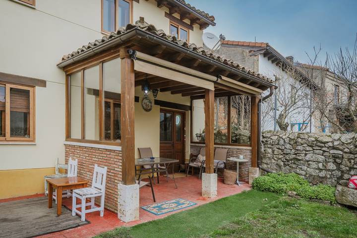 Casa rural para 10 personas, con Jardín en Provincia de Burgos - 2