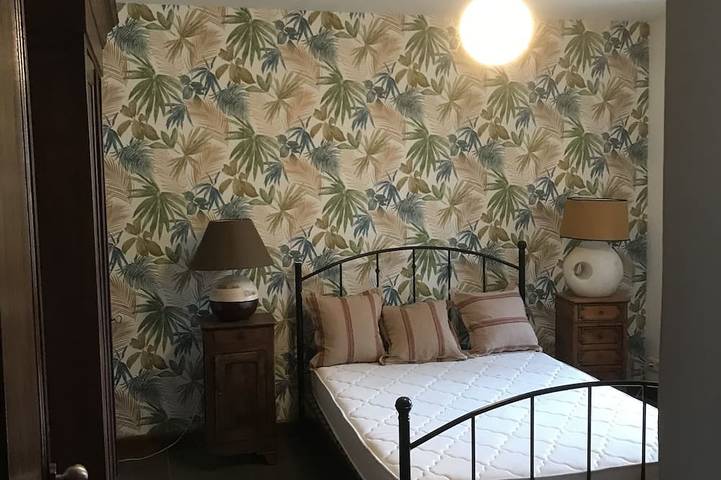 Gîte pour 6 personnes, avec jardin et terrasse à Jumilhac-le-Grand - 2