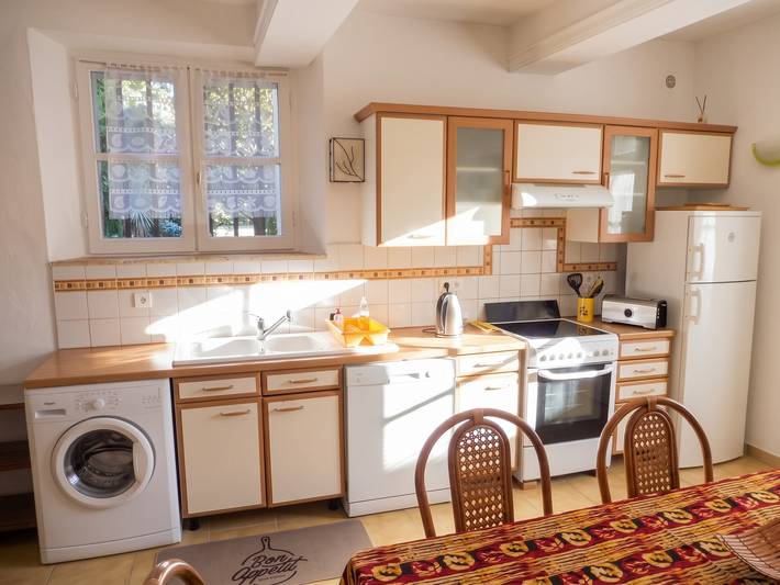 Apartamento entero, Acogedor Apartamento en Uzès 85 m² con Terraza in Uzès, Region de Nimes
